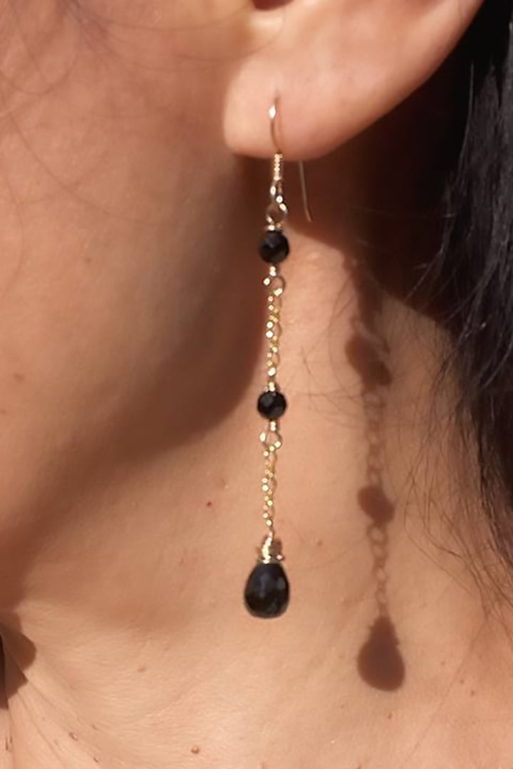 Quinn Sharp - Black Onyx Chain Dangle Earrings in Gold