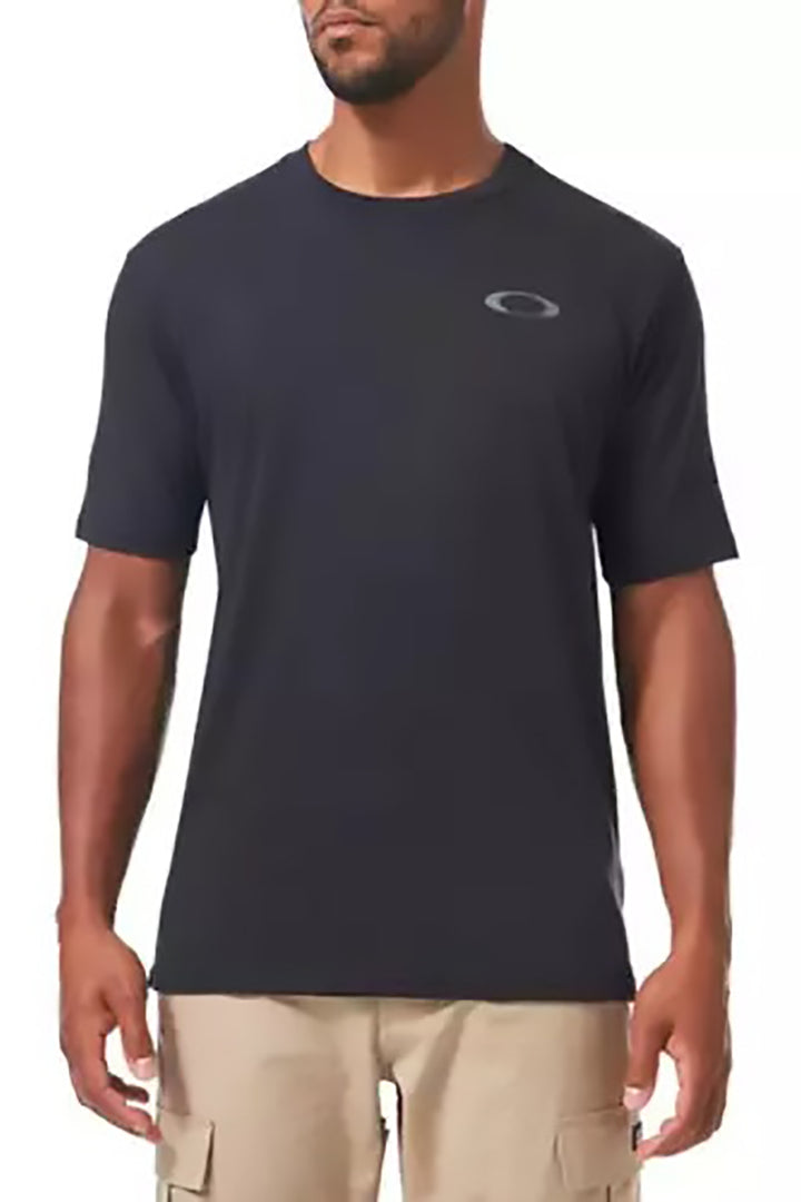 Oakley - Standard Issue Oakley Brave Tee in Blackout