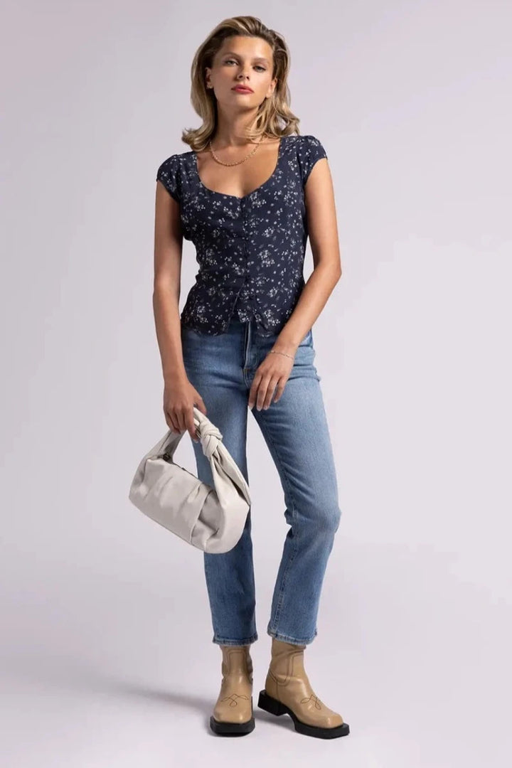 Weekend Los Angeles - Hudson Top in Navy Floral