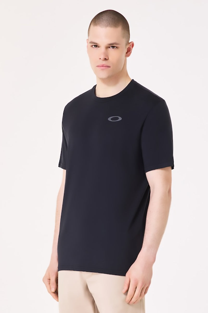 Oakley - Standard Issue Talon Tee in Blackout