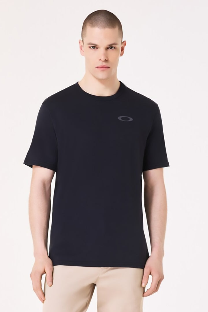 Oakley - Standard Issue Talon Tee in Blackout