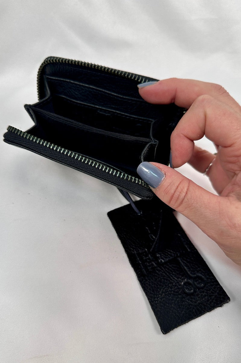 Rock Paper Scissors - "Alexa" Zip Around Card Wallet in Black