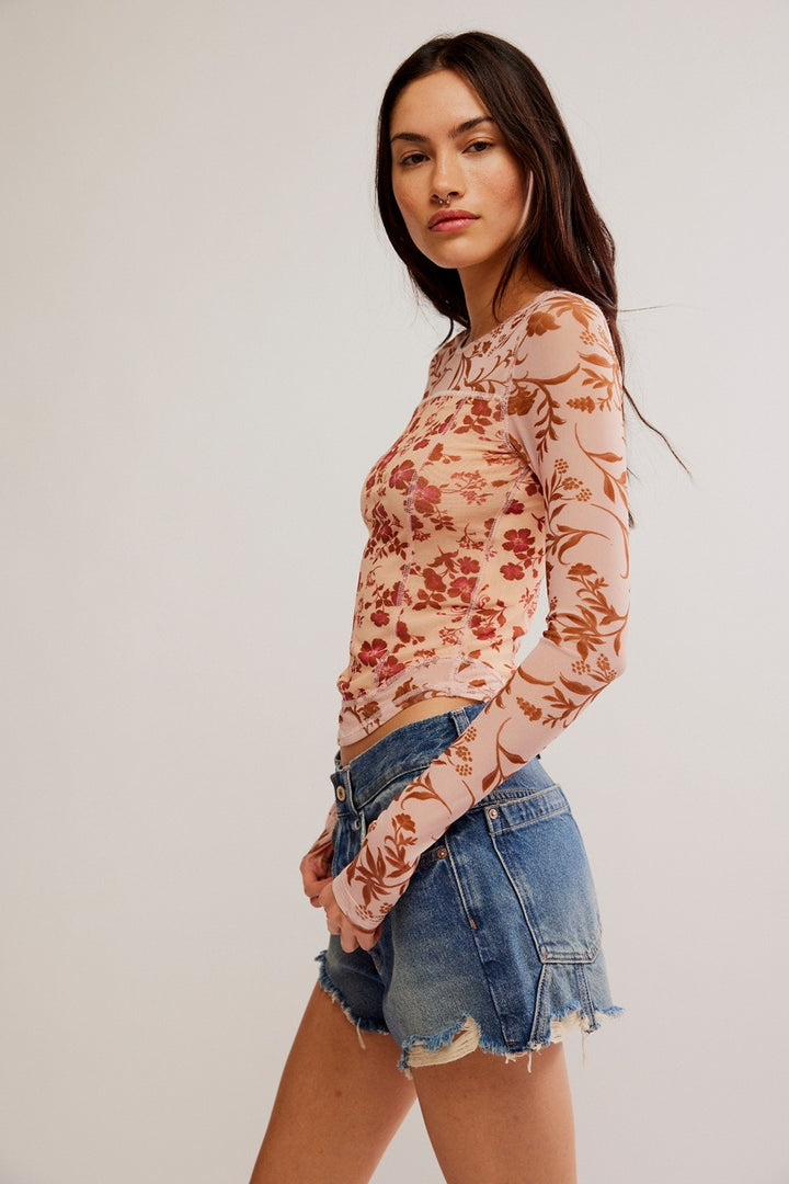 Free People - Betty's Garden Top in Coral Combo