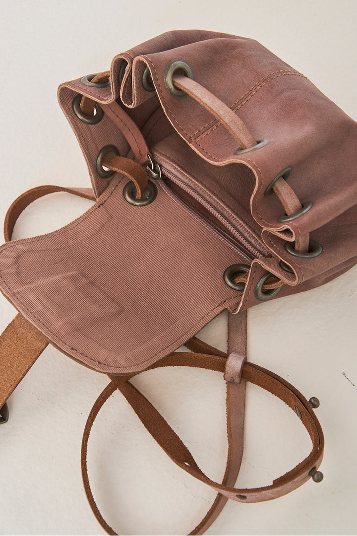 Free People - We The Free Comeback Crossbody in Fog