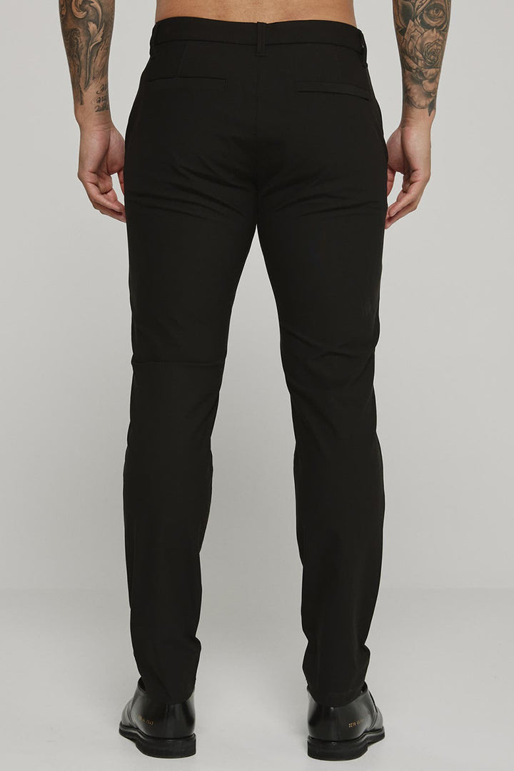 7DIAMONDS - Infinity™ Athletic Chino Pant in Black