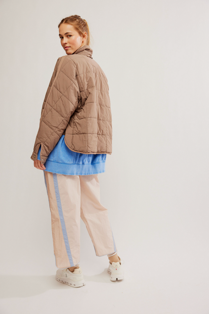 Free People - Pippa Packable Puffer Jacket in Fossil