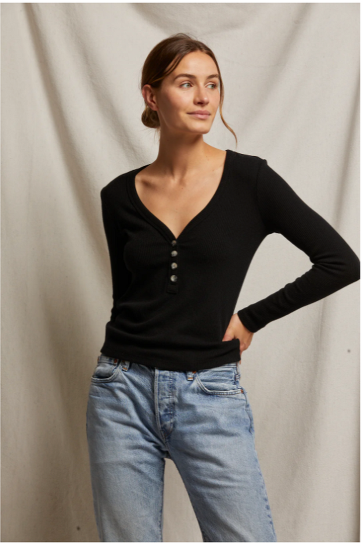 Perfectwhitetee - Evangeline Sweater Rib V Neck Long Sleeve Top in True Black