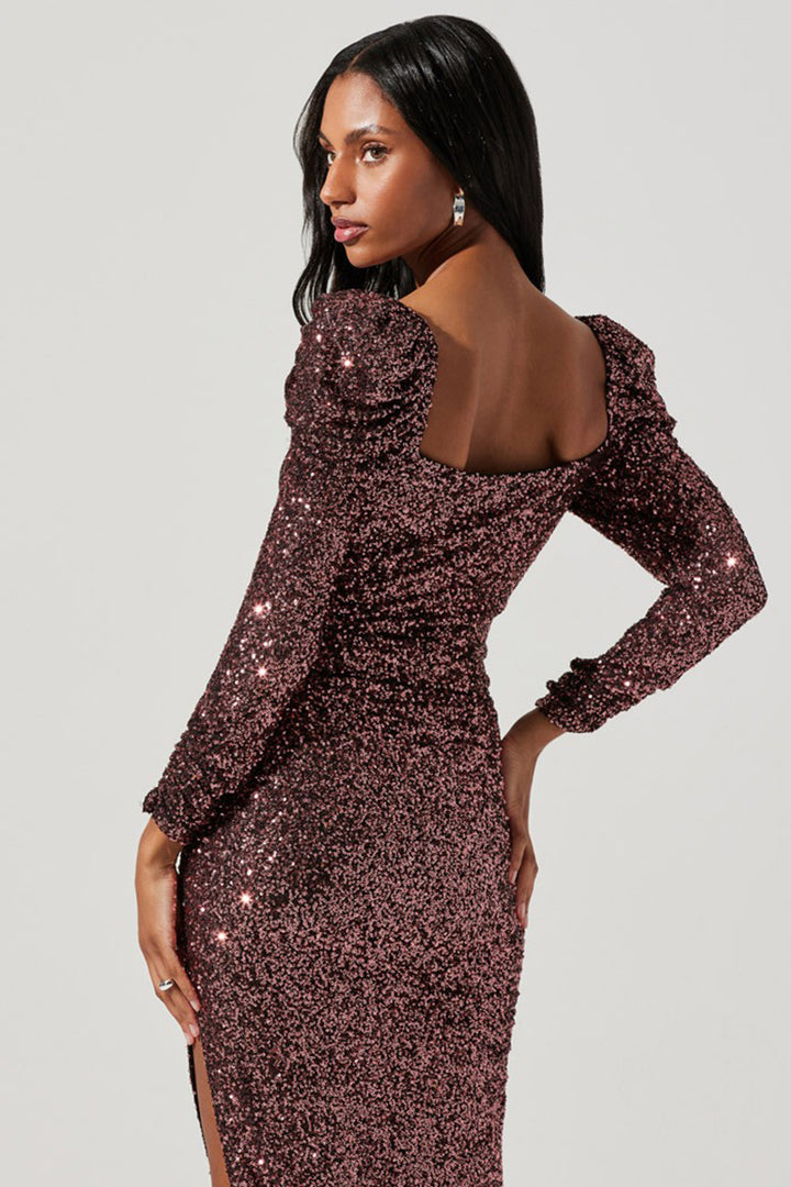 Astr - Lourdes Dress in Dark Rose